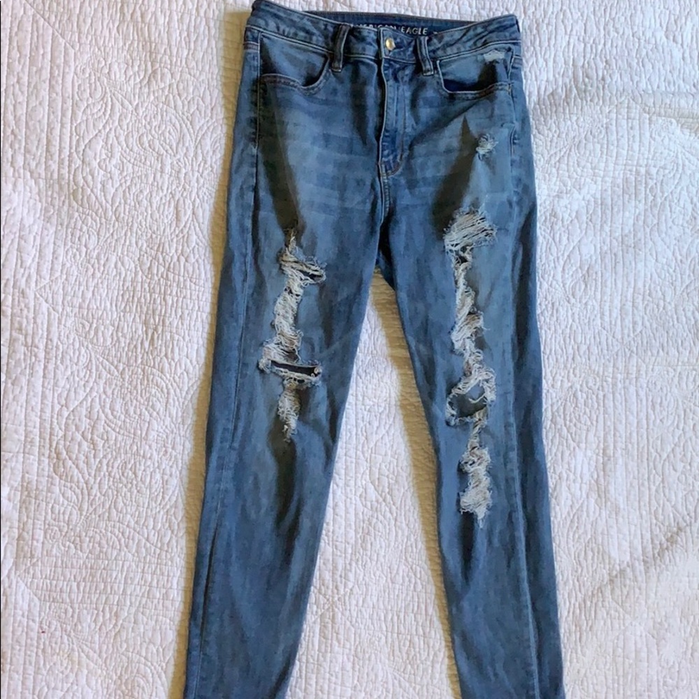 american eagle ripped jeans